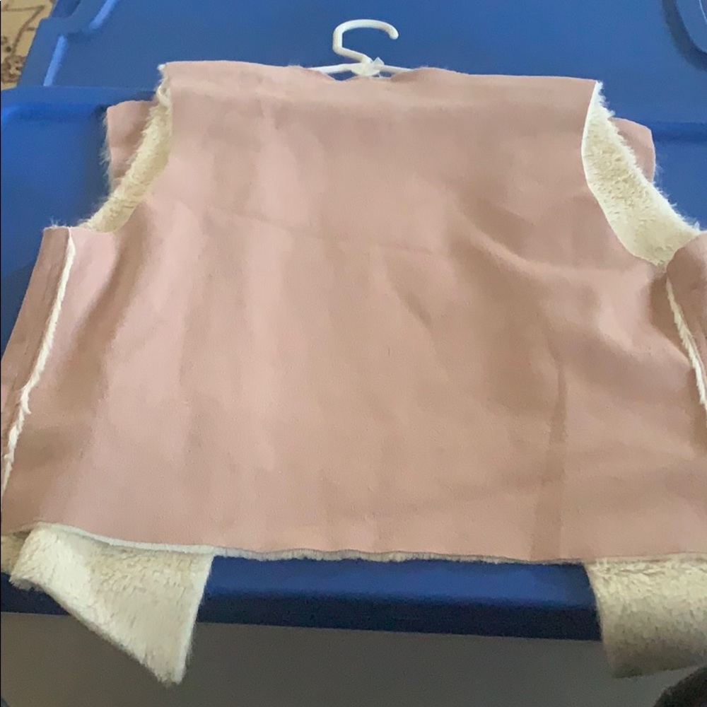 Girls Vest - Picture 2 of 3